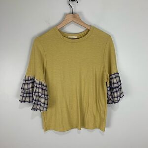 Le Lis Gingham Ruffled Sleeve Yellow Blouse